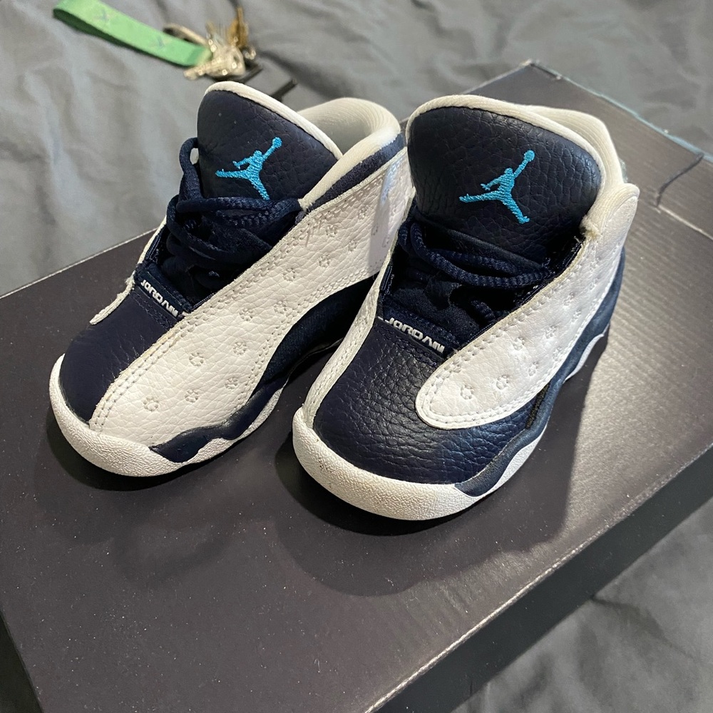Jordan 13 sneakers